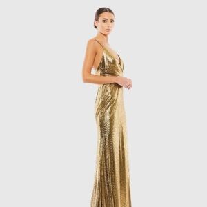 Mac Duggal gold dress. New beautiful elegant gown.